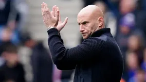 Defensive strength key for David Gray as Hibernian extend unbeaten run