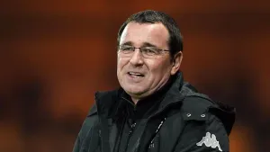 Gary Bowyer hails togetherness of battling Burton after win at Stevenage