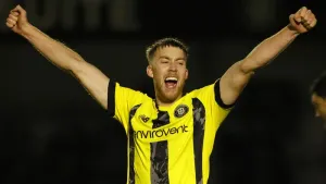 Jasper Moon’s header enough for Harrogate to see off Swindon