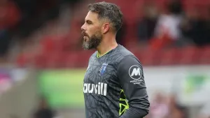 League Two strugglers Carlisle and Gillingham play out goalless draw