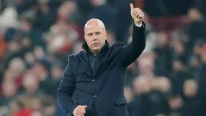 Liverpool starting to make better use of their number nine – Arne Slot