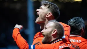 Michael Smith’s penalty earns Sheffield Wednesday draw with Luton