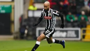 Notts County boost promotion hopes with win at Gillingham