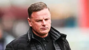 Richie Wellens frustrated by Jack Currie’s early red card at leaders Birmingham