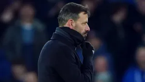 Ruud van Nistelrooy bemoans Leicester’s poor start in Everton defeat