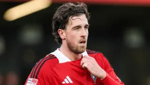 Salford snatch thrilling draw from 3-0 down