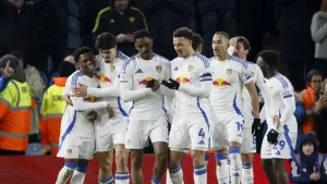 Seven-goal Leeds crush Cardiff to show off their title credentials