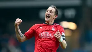 Aaron Muirhead effort enough as Arbroath boost promotion hopes