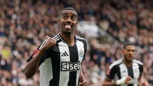 Alexander Isak is not thinking about future ahead of Carabao Cup final