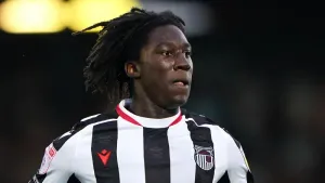 Chesterfield net late winner to stun promotion-chasing Notts County