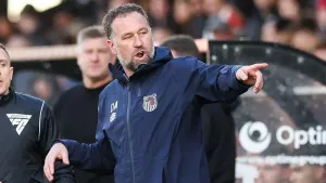 David Artell hails ‘most comprehensive’ Grimsby win after play-off places return