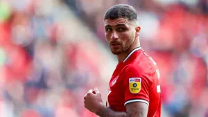 Forest Green held at home by Southend