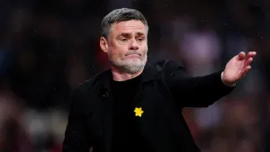 Graham Alexander lauds ‘relentless’ Bradford after comprehensive Colchester win