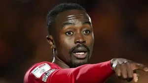 Joe Dodoo’s penalty earns Solihull point at Altrincham