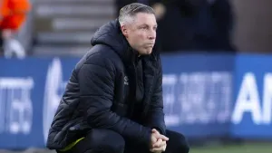 Neil Harris wants more composure from his Cambridge side