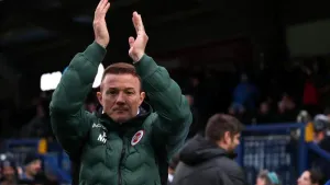 Noel Hunt rues late equaliser as Reading draw at Crawley