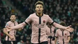 PSG edge closer to retaining Ligue 1 title after second-half St Etienne mauling