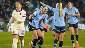 Vivianne Miedema comes off the bench to fire Manchester City into first-leg lead
