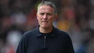 Wrexham boss Phil Parkinson praises Jay Rodriguez after beating Exeter