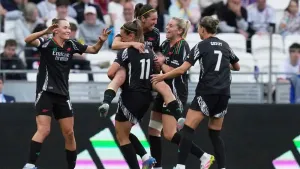 Arsenal into Women’s Champions League final with stunning second-leg win in Lyon