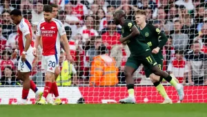 Arsenal slip up again to edge Liverpool closer to Premier League title