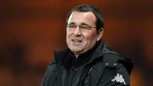 Boss Gary Bowyer hails ‘incredible’ achievement as Burton beat the drop