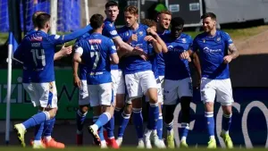 Celtic stunned by St Johnstone as struggling Saints boost survival bid