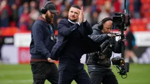 ‘Character and desire’ from 10-man Rangers at Aberdeen pleases Barry Ferguson