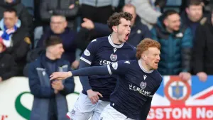 Dundee forward Simon Murray says player of the year nomination ‘quite special’