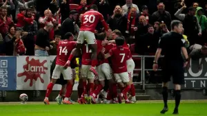 Haydon Roberts’ late winner boosts Bristol City’s play-off hopes
