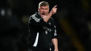 Karl Robinson pleased with play-off chasing Salford’s response against Doncaster