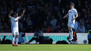 Leeds continue to stumble in promotion race after draw at Luton