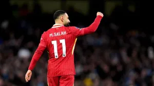 Mohamed Salah commits to Liverpool with new two-year contract