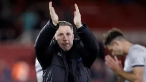 Neil Harris hails Cambridge character as survival hopes given boost