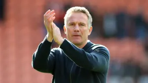 Phil Parkinson keen for Wrexham’s players to keep their focus after away success