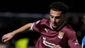 Reading held by 10-man Northampton