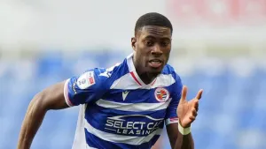 Reading move into play-offs after easing past sorry Shrewsbury