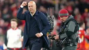 Saturday’s briefing: Slot plans party and Howe returns to dugout