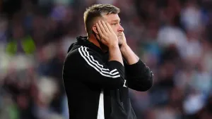 That was an unacceptable performance – Karl Robinson hurt by Salford display