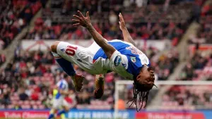 Tyrhys Dolan wins it for Blackburn as Sunderland’s loss of form continues