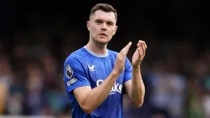 Everton boss David Moyes lauds ‘immense’ defender Michael Keane