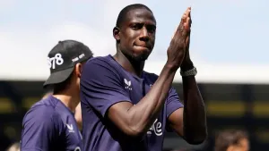 Everton midfielder Abdoulaye Doucoure to leave club this summer