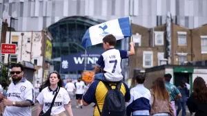 Fans line streets as Tottenham celebrate Europa League success