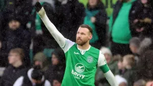 Hibernian improve their hopes of finishing third with defeat of Dundee United