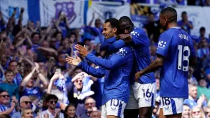 Iliman Ndiaye stars as Everton sign off from Goodison Park with Southampton win