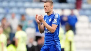 Jamie Vardy scores 199th Leicester goal in win over sorry Southampton
