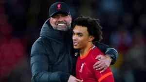 Jurgen Klopp criticises Liverpool fans for booing Trent Alexander-Arnold