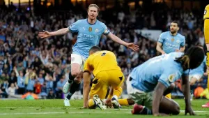 Kevin De Bruyne goal edges Man City closer to Champions League qualification