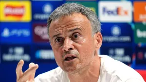 Luis Enrique wants PSG players to go down in history by winning Champions League