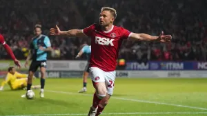 Matty Godden’s late strike sends Charlton into League One play-off final